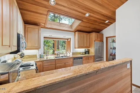 71190 Fiddleneck Lane Black Butte Ranch OR 97759