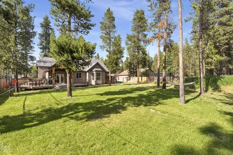 17169 Kingsburg Road Bend OR 97707