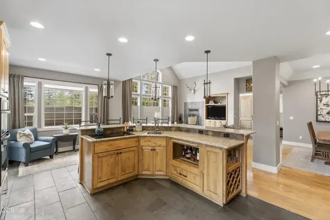 17169 Kingsburg Road Bend OR 97707