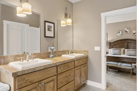 17169 Kingsburg Road Bend OR 97707