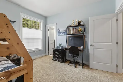 17169 Kingsburg Road Bend OR 97707