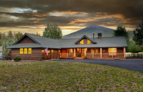 26275 SW Metolius Meadows Drive Camp Sherman OR 97730