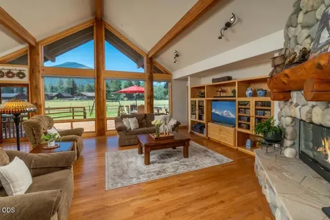 26275 SW Metolius Meadows Drive Camp Sherman OR 97730