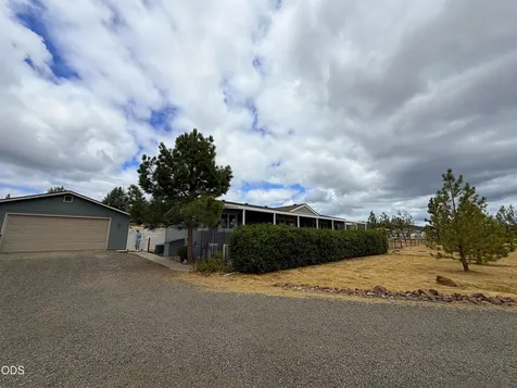 63 Rogue River Drive Eagle Point OR 97524