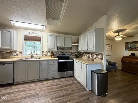 63 Rogue River Drive Eagle Point OR 97524