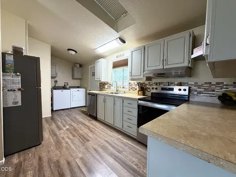 63 Rogue River Drive Eagle Point OR 97524