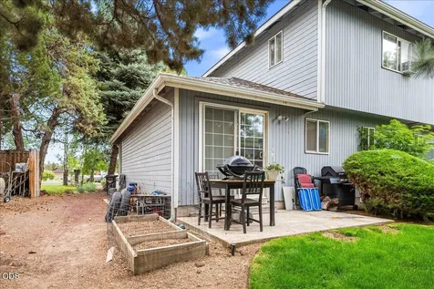 1559 SW Rimrock Way Redmond OR 97756