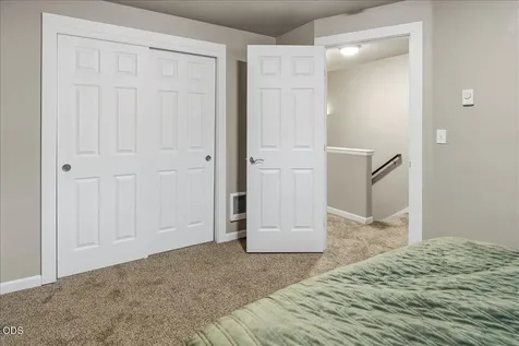 1559 SW Rimrock Way Redmond OR 97756