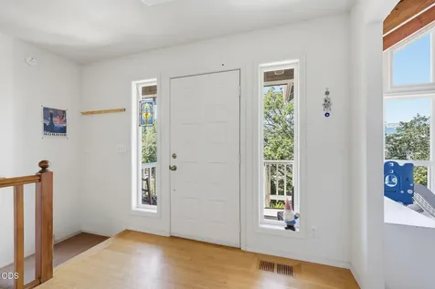 1536 Pinecrest Terrace Ashland OR 97520