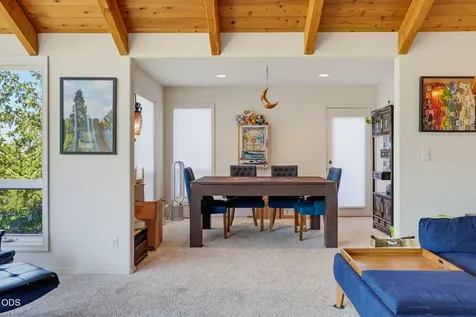 1536 Pinecrest Terrace Ashland OR 97520