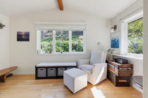 1536 Pinecrest Terrace Ashland OR 97520