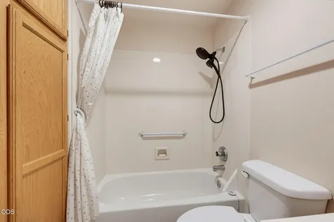 1536 Pinecrest Terrace Ashland OR 97520