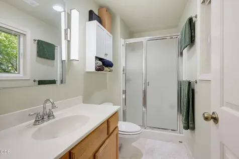 1536 Pinecrest Terrace Ashland OR 97520