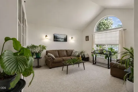 499 Ridgeway Avenue Central Point OR 97502