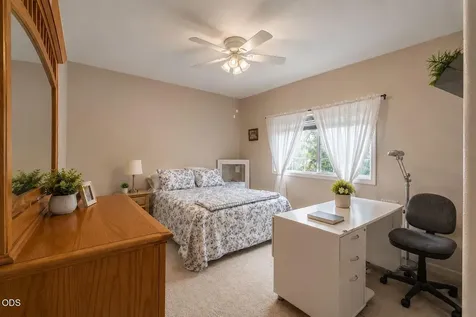 499 Ridgeway Avenue Central Point OR 97502