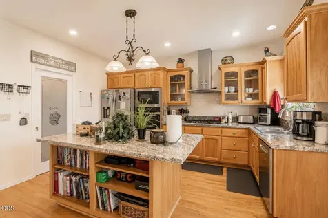 499 Ridgeway Avenue Central Point OR 97502