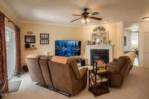 499 Ridgeway Avenue Central Point OR 97502