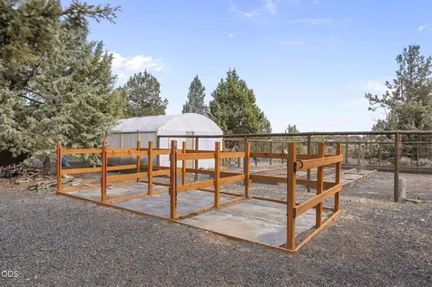 18495 Crawford Trail Sisters OR 97759