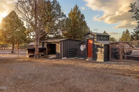 18495 Crawford Trail Sisters OR 97759