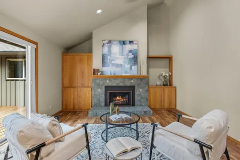 18217 Oregon Loop Sunriver OR 97707