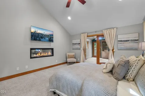 18217 Oregon Loop Sunriver OR 97707