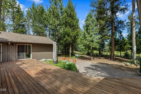 18217 Oregon Loop Sunriver OR 97707