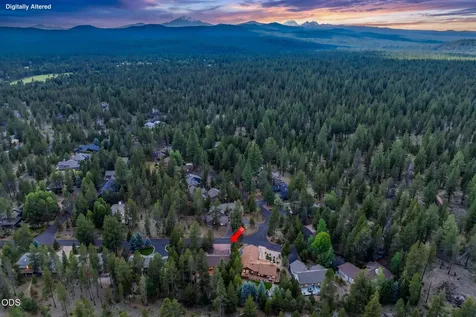 18217 Oregon Loop Sunriver OR 97707