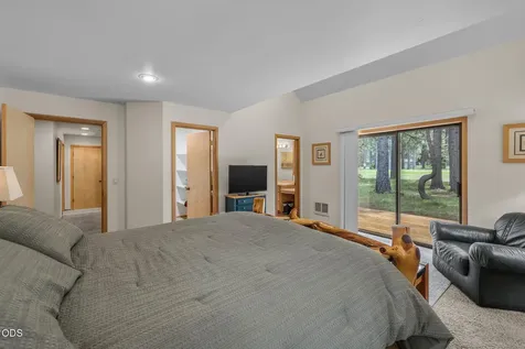 71006 Bracken Lane Black Butte Ranch OR 97759