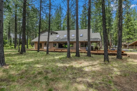 71006 Bracken Lane Black Butte Ranch OR 97759