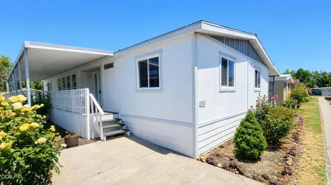 3555 S Pacific Highway Medford OR 97501