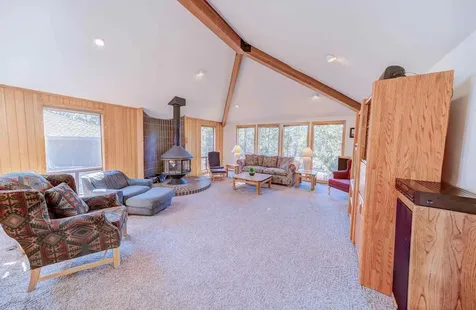 57598 White Elm Sunriver OR 97707