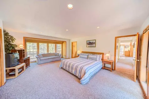 57598 White Elm Sunriver OR 97707