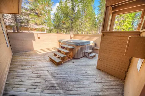 57598 White Elm Sunriver OR 97707