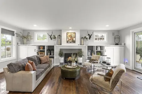 3306 NW Shevlin Ridge Bend OR 97703