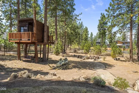 3306 NW Shevlin Ridge Bend OR 97703
