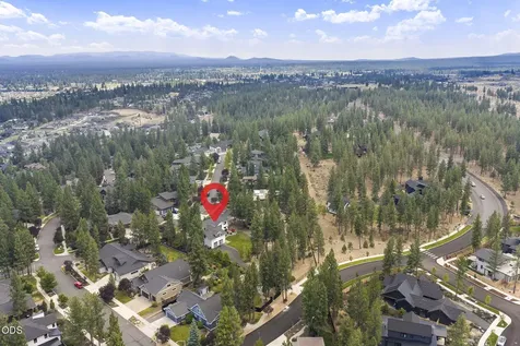 3306 NW Shevlin Ridge Bend OR 97703