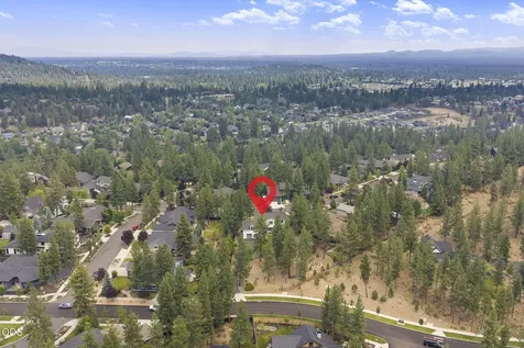 3306 NW Shevlin Ridge Bend OR 97703