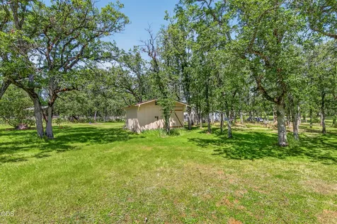11339 Michael Road Central Point OR 97502