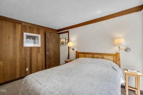 70974 Meadow Grass Circle Black Butte Ranch OR 97759
