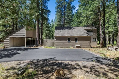 70974 Meadow Grass Circle Black Butte Ranch OR 97759