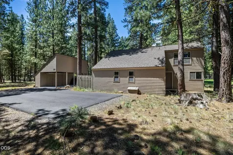 70974 Meadow Grass Circle Black Butte Ranch OR 97759