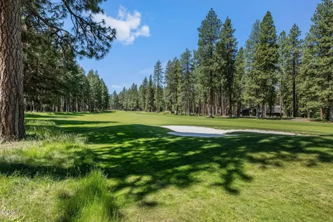 70974 Meadow Grass Circle Black Butte Ranch OR 97759
