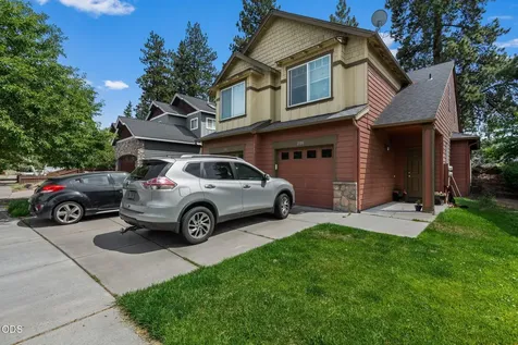 363 SW Garfield Avenue Bend OR 97702