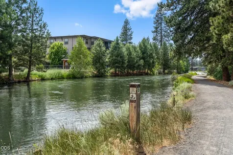 363 SW Garfield Avenue Bend OR 97702