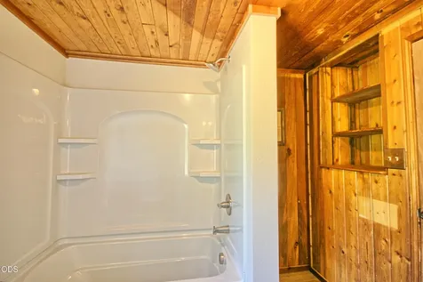 2525 Kinney Creek Road Jacksonville OR 97530