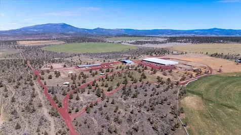 11997 SW Cornett Loop Powell Butte OR 97753