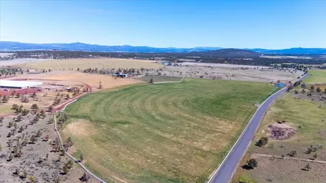 11997 SW Cornett Loop Powell Butte OR 97753