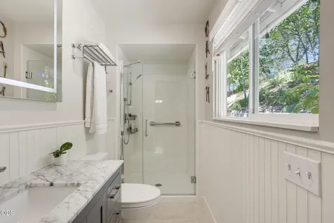 492 Herbert Street Ashland OR 97520