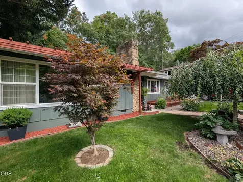 492 Herbert Street Ashland OR 97520