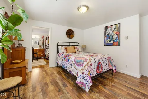 492 Herbert Street Ashland OR 97520